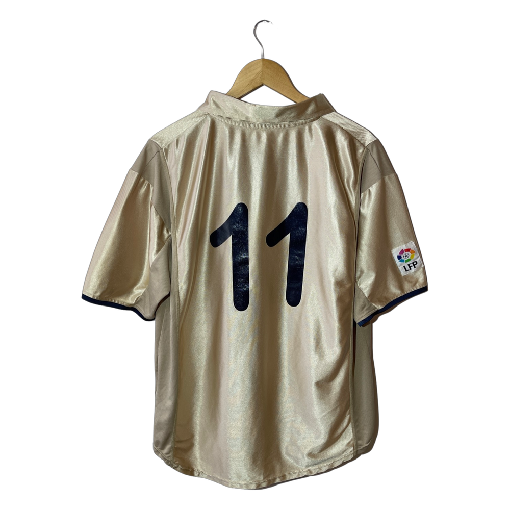 
                  
                    Vintage Nike 2001-2003 FC Barcelona Away Football/Soccer Jersey - Size L
                  
                