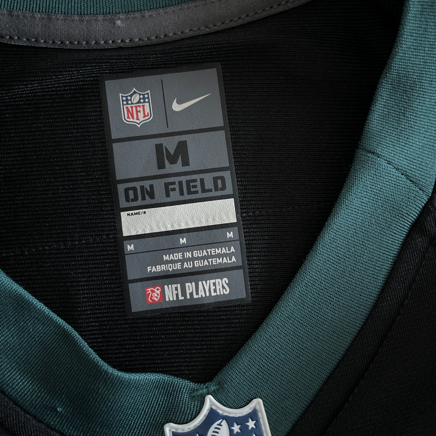 
                  
                    Nike Philadelphia Eagles Carson Wentz #11 Jersey - Size M
                  
                