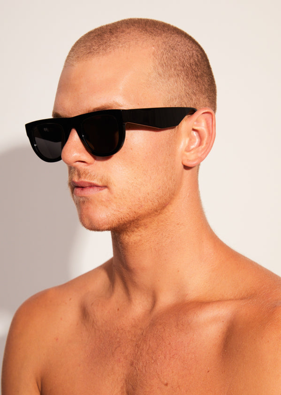 
                  
                    Cali Kush Sunglasses / Gloss Black
                  
                