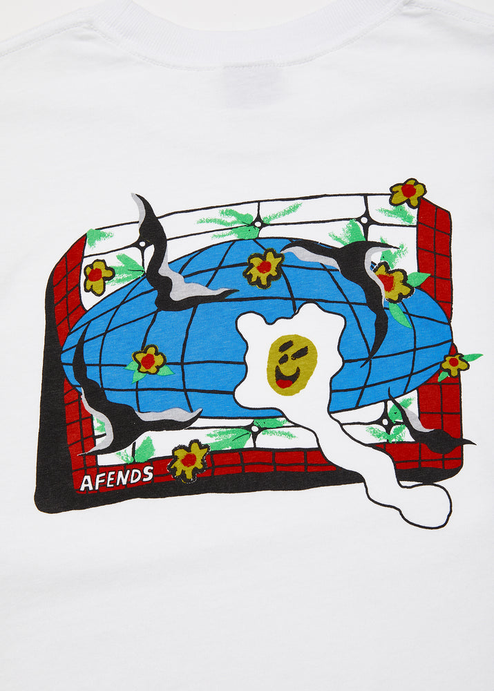 
                  
                    Globe - Recycled Long Sleeve Tee / White
                  
                