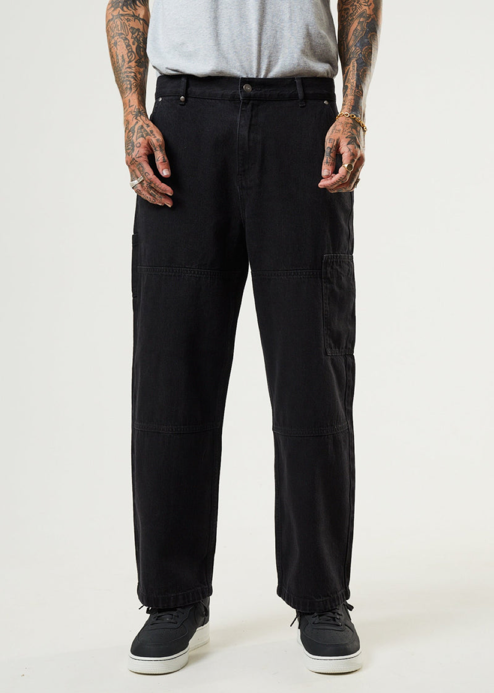 Richmond - Organic Denim Baggy Workwear Jeans / Washed Black