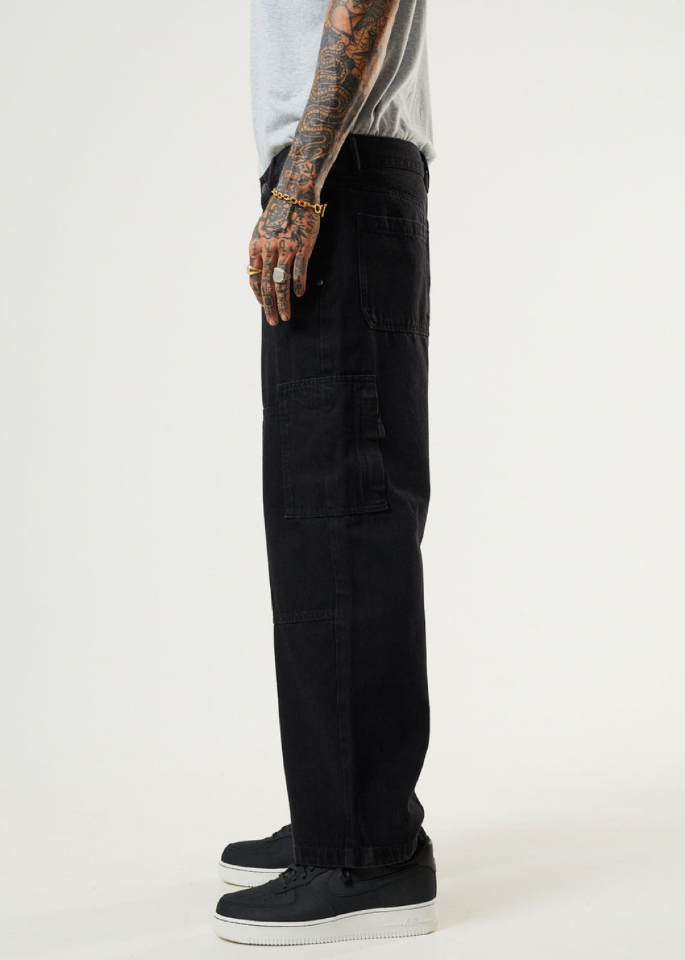 
                  
                    Richmond - Organic Denim Baggy Workwear Jeans / Washed Black
                  
                