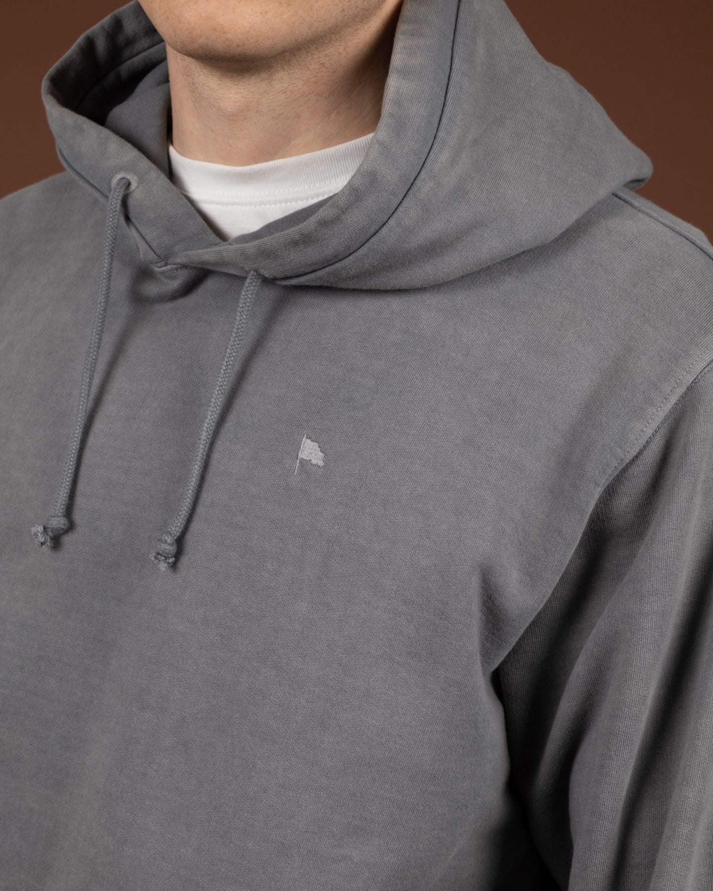 
                  
                    Clint - Hooded Sweatshirt / Charcoal
                  
                